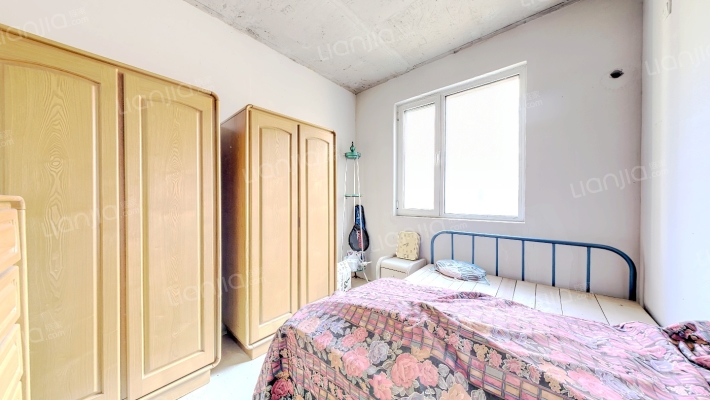 ，户型好，南北通透，采光高，交通便利，小区人车分流-卧室A