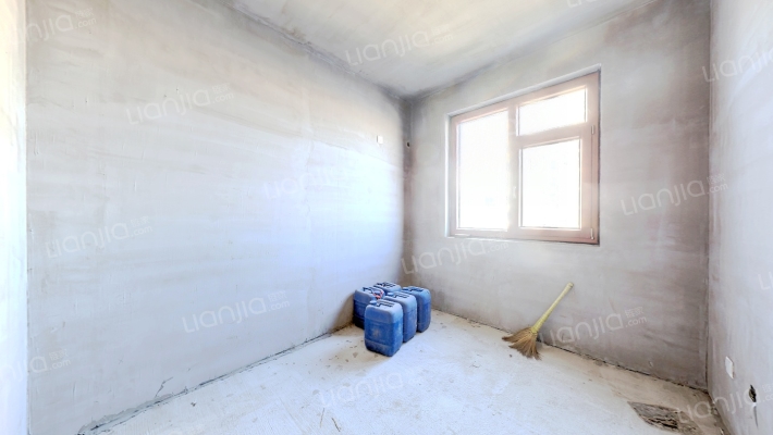 金品时代 南北通透大三居，70年大产权-卧室A