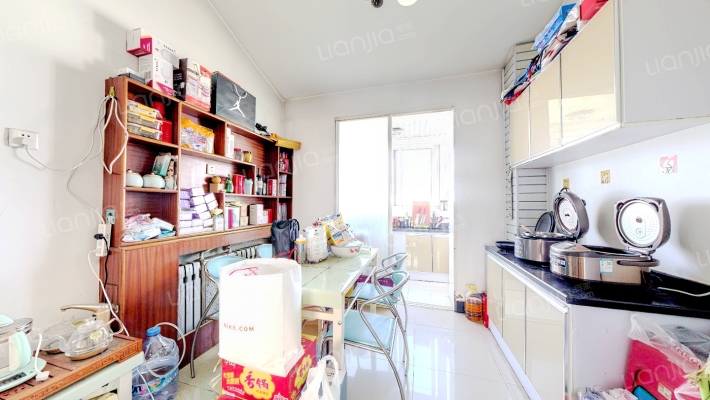 联合小区六号院 带南向露台 带地下室-餐厅