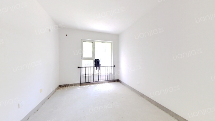 狮子城跃层，地下一层，地上一层，价格美丽-卧室A