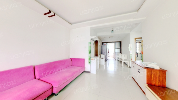 此房南北通双透格局好，视野宽阔-客厅