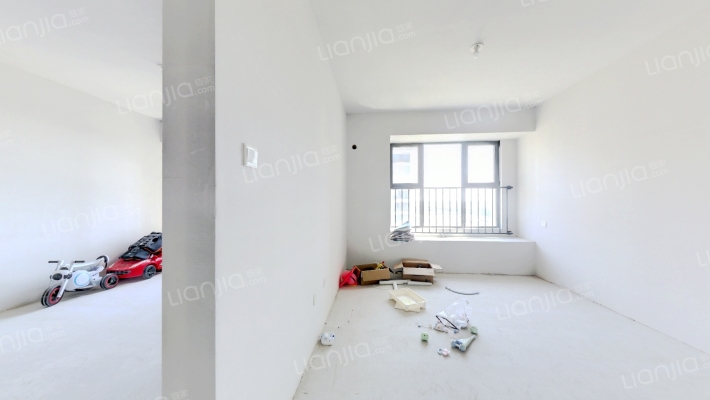 华远海蓝城二期 116平 满二 中高楼层 好位置-卧室B