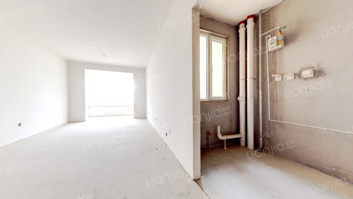 水岸花城 1室1厅 南-卧室