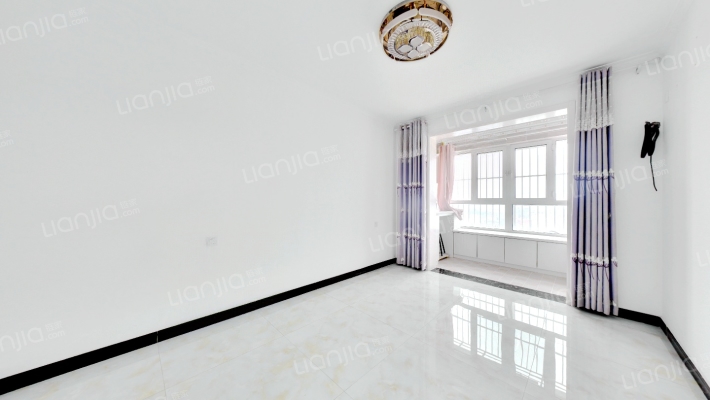 翔天万和城 3室1厅 南 北-卧室B