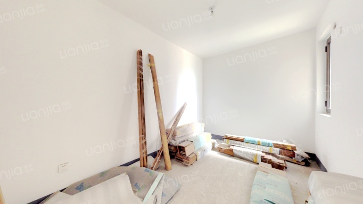 鸿坤理想湾经典朝南小三居 中低楼层 满五唯一-卧室A