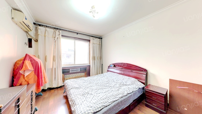 生活配套成熟交通便利槐林新村南北通透三居总价低-卧室C