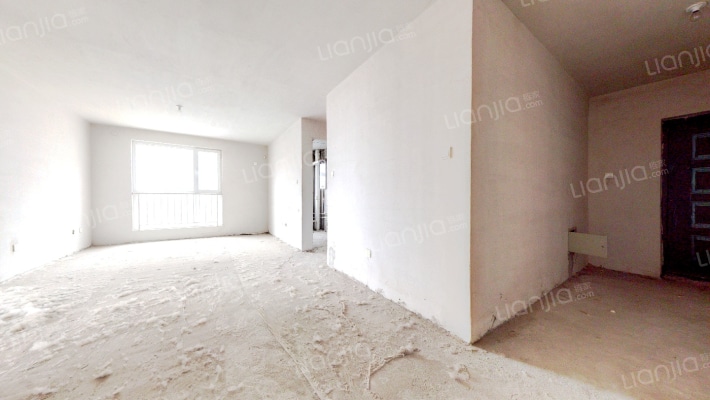 50年大产权  中间楼层  采光视野很好-客厅