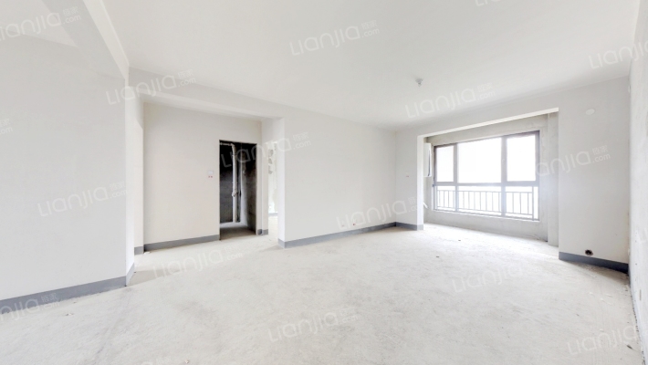 天伦湾嘉园 3室1厅 南 北-客厅