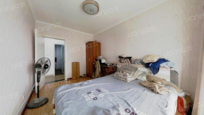 水岸花城全南两居室 精装修 看房方便-卧室B