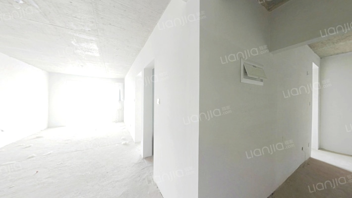 香邑溪谷三面朝阳户型，三阳开泰2居-客厅