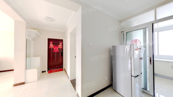 市区 冠云路大两居室 70年产权 看房有钥匙-餐厅