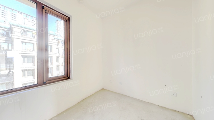 鸿坤理想尔湾 5室3厅 南 北-卧室D