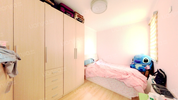 带车位带地下室 全南三居室带装修-卧室A