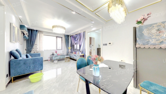 天伦湾现代精装 南北3居 拎包入住 房主没怎么住过!-客厅