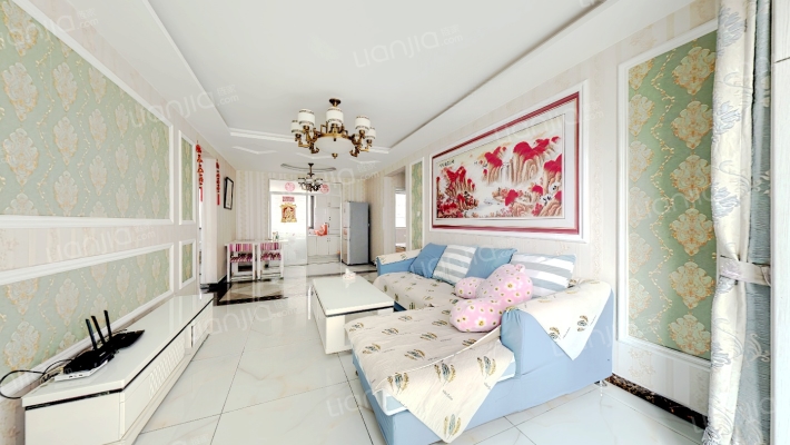 鸿坤南北三居室，精装修，出行方便-客厅