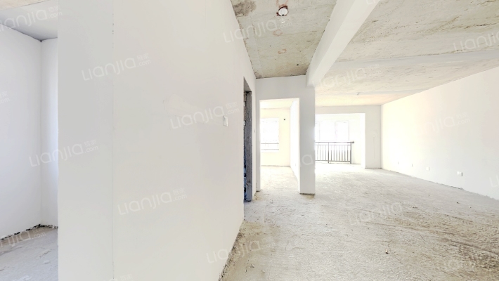 香邑溪谷南北三居，毛坯，好装修！-客厅