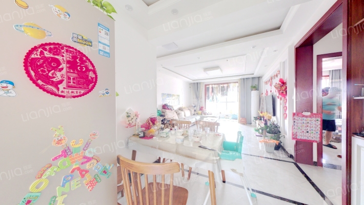 惠友万悦城，有本随时过户，采光好视野好，片区房-客厅