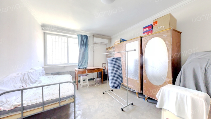 范阳路矿山局家属院南北通透正规两居-卧室B