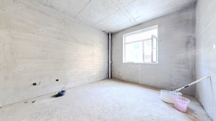 园林社区 天然氧吧 房本满五 宜居社区-餐厅