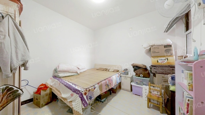 距离西丁300米 好楼层 采光视野好 全天无遮挡-卧室A