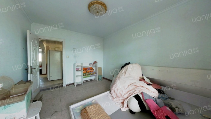 室云景城，南北通透两居是，带装修，房本满五-卧室A