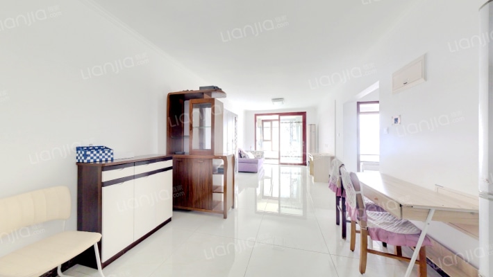 全明格局，明厨明卫，精装修自住标准，满两年-客厅