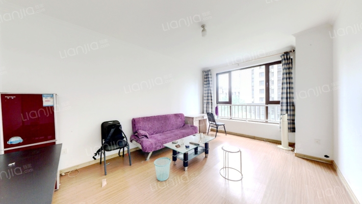 鸿坤全南向两居室    带装修   满两年   随时看房-客厅