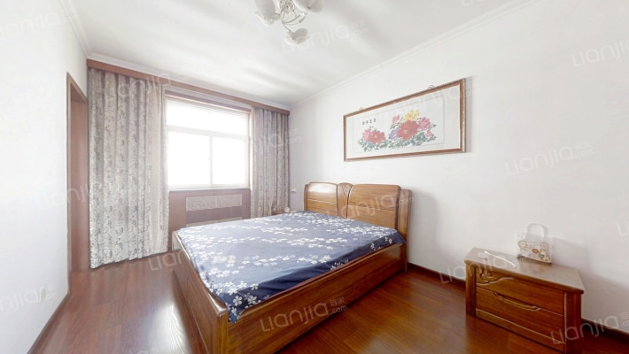 南北通透，精装修，可贷款，主路边上，有车位-卧室A