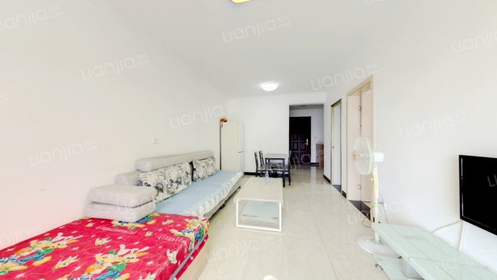 狮子城精装修两居有房本满两年有钥匙随时可以看房-客厅