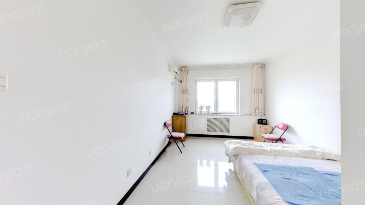 朝阳路 水乡园 南北通透大三居 集中供暖 免费停车-卧室B