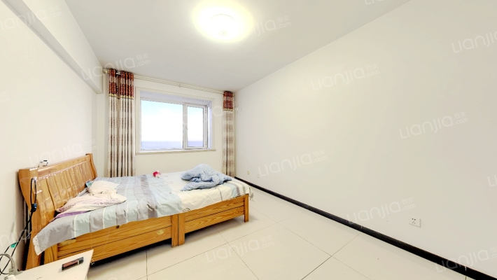 冠云路精装修一居采光充足家具家电齐全拎包入住-卧室