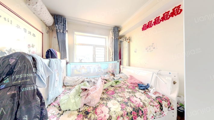 火车站 南关 位置好 社区大急售-卧室B