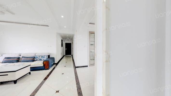 房子南北通透三居室，房本満二，拎包入住。-客厅