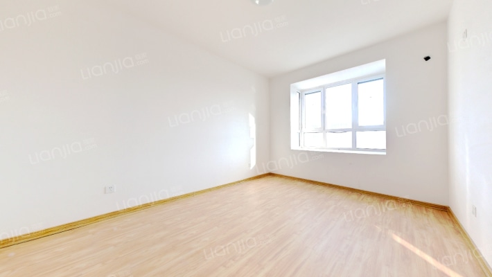 全南两居室 带装修 视野开阔 日照时间长-卧室B