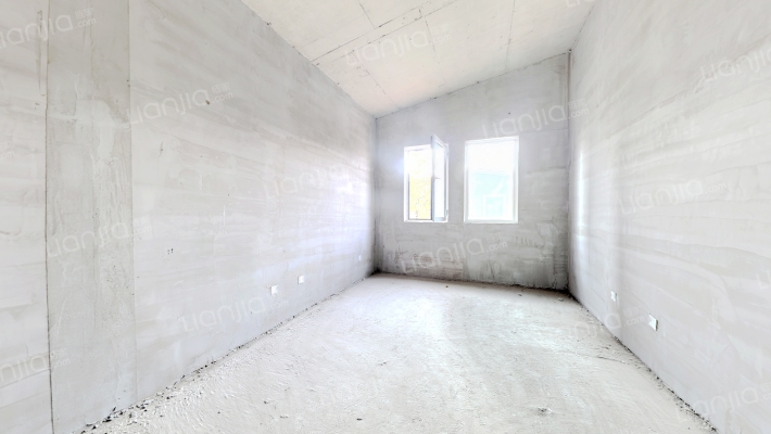 园林社区 天然氧吧 房本满五 宜居社区-卧室F