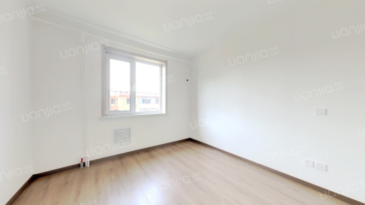 开发区 精装未住 通透三居室 房本满五-卧室A