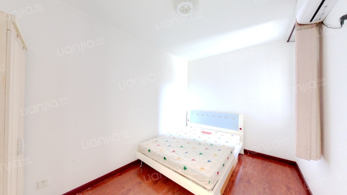 南向小三居格局，简单装修，小书房无遮挡，诚意出售-卧室A