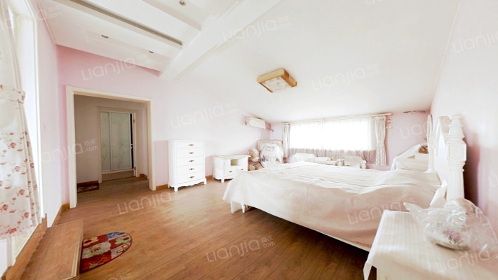 钻石广场商圈 平安小区 跃层精装修花了70多万-卧室D