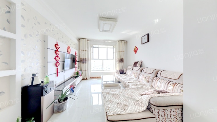 名流美域精装修2居出售看房提前预约-客厅