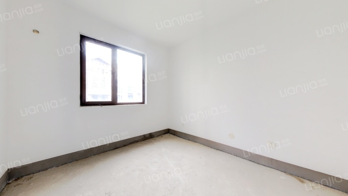 纯洋房，一梯一户大三居，双明卫，房本满二，急售-卧室B