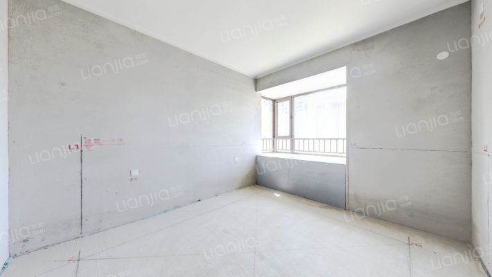 出售   凤麟府南北通透  四居双卫上跃-卧室B