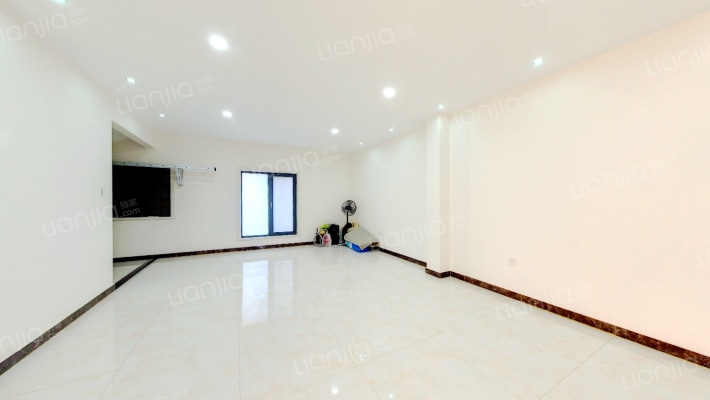 涿州高档的别墅社区，别墅上叠，带阁楼，带露台，-客厅C