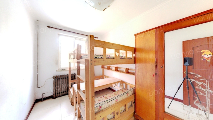 范阳路 建厂局设计院 三层 采光很好-卧室A