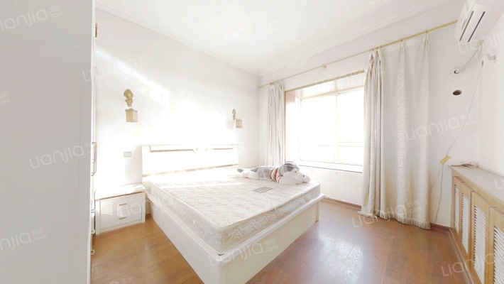 开发区位置南北通透三居室采光充足-卧室C