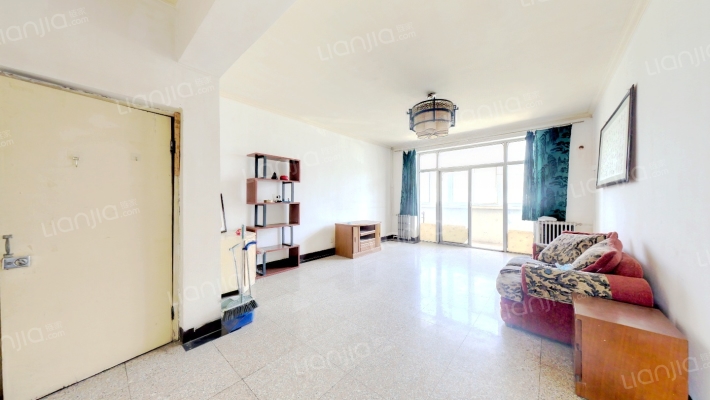 此房南北通透格局好公摊小配套设施齐交通便利-客厅