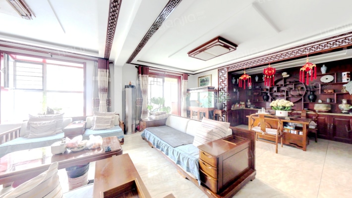 中高楼层 采光好 无尾款 两套房子打通 大平层-客厅