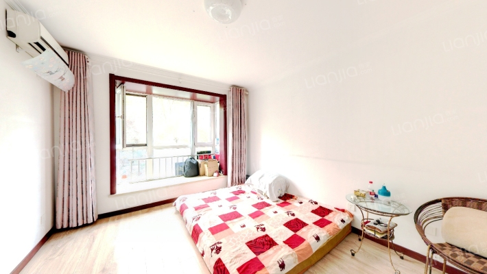 电梯洋房 南北通透板楼 中间楼层 采光好视野好-卧室C