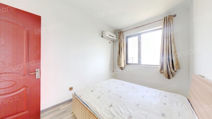 天伦湾  南北通透三居室  房本满二-卧室B