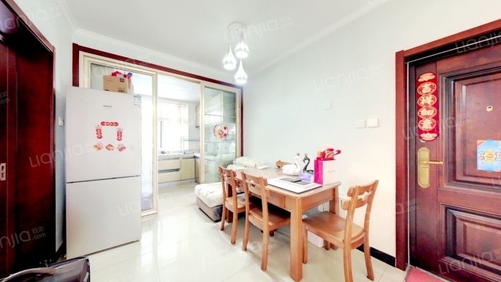 燕赵花园环境楼层两居室，精装、拎包入住-餐厅