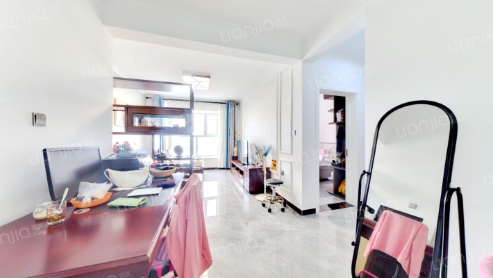 名流美域 2室1厅 南-客厅